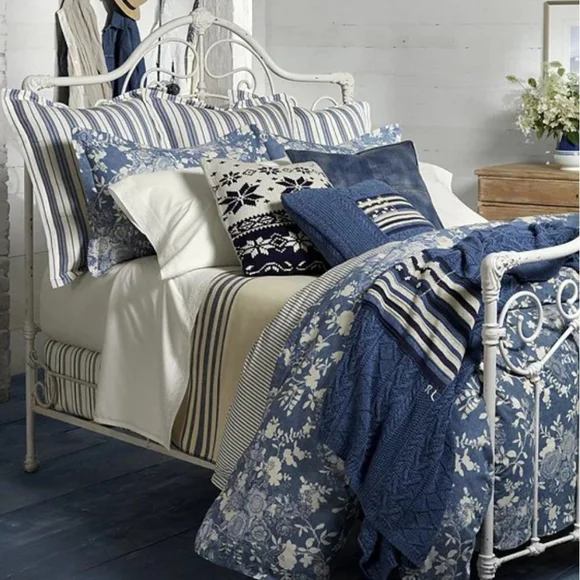 Ralph Lauren Waltham Stripe King Blanket MSRP $430 - Picture 13 of 15